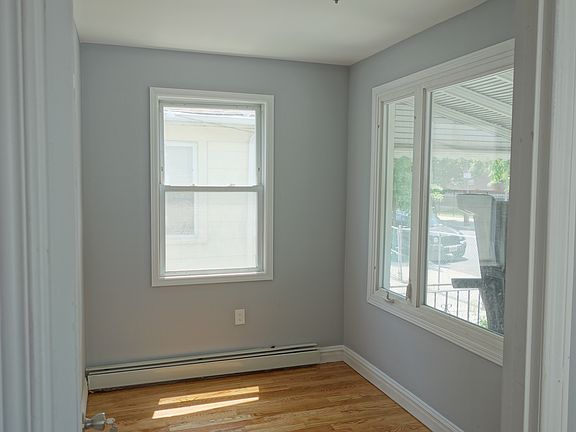 5th image of 11531 167th St
