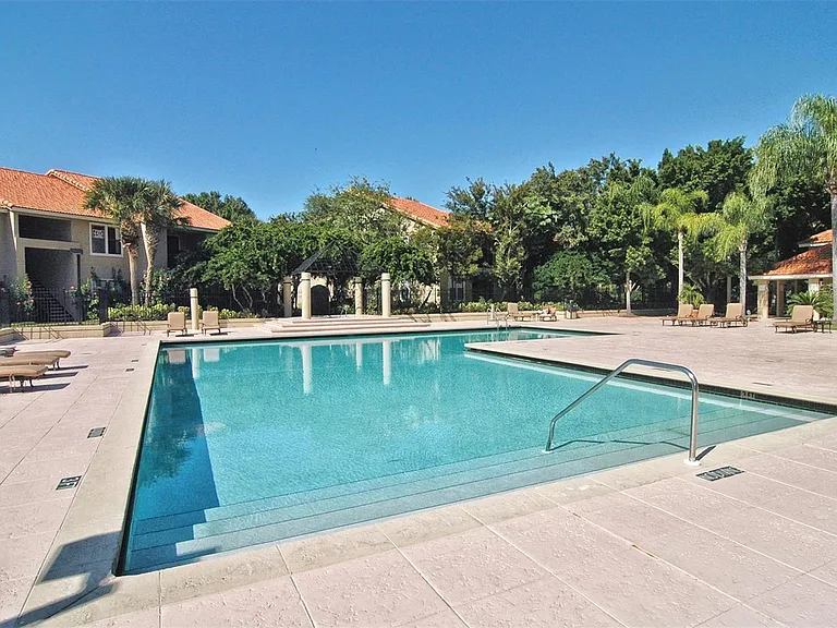 4002 Crockers Lake Blvd #27-1 — Photo 3