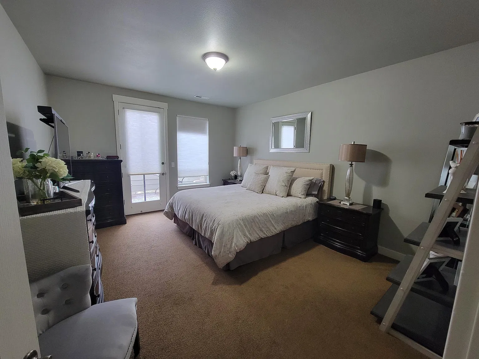 4 bed, 3114 sqft, $4,000 — Photo 4