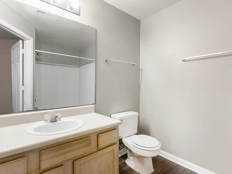 Palm Club Apartment Homes — Photo 24