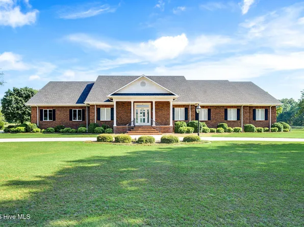 506 Lake Shore Drive, Warsaw, NC 28398