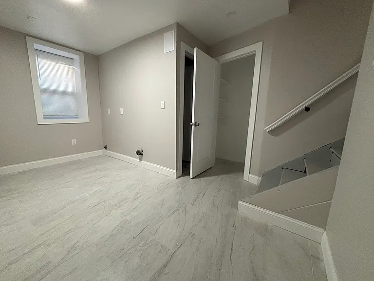 559 Sherman Pkwy #R — Photo 10