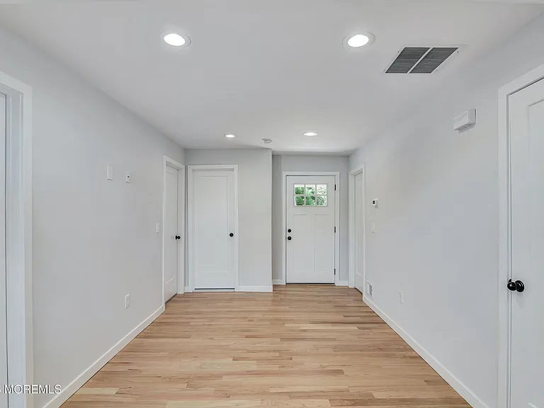 769 Cliffwood Ave — Photo 10