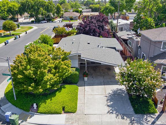 3rd image of 759 Clara Vista Ave