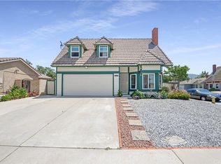 11545 Oak Knoll Ct, Fontana, CA 92337