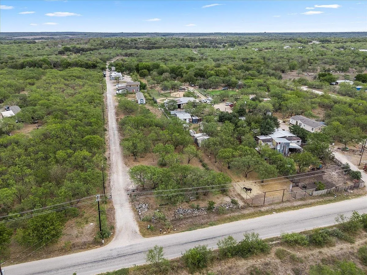211 Caldwell Rd, Dale TX - Owner Finance Home