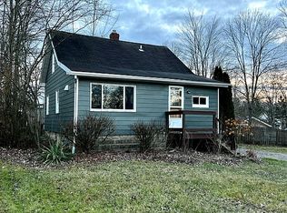 1015 Moneta Ave, Aurora, OH 44202