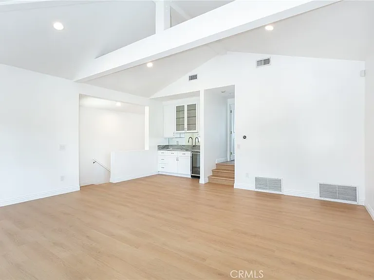 16973 Strawberry Dr — Photo 16