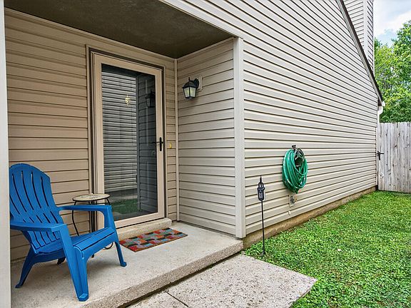 2nd image of 3309 Fox Trace Rd