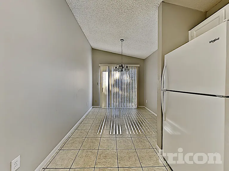 3215 Boynton Dr — Photo 5