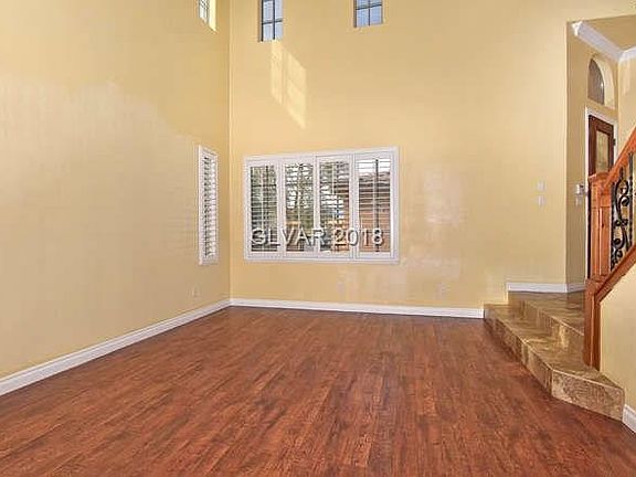 5th image of 10032 Hollenbeck St