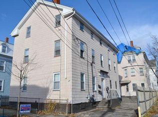 274 N Brow St APT 5, East Providence, RI 02914
