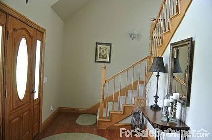 Foyer - Stairs