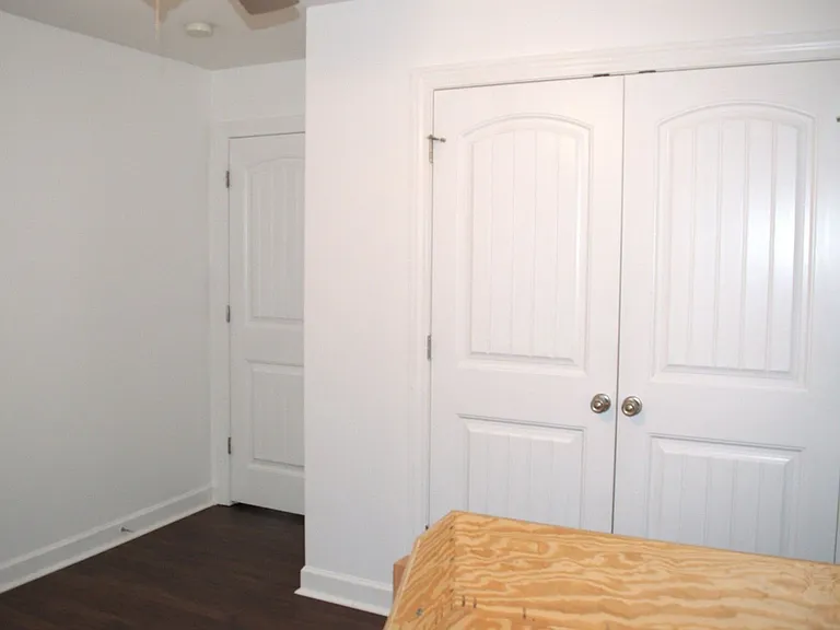 106 Corcoran Dr — Photo 16