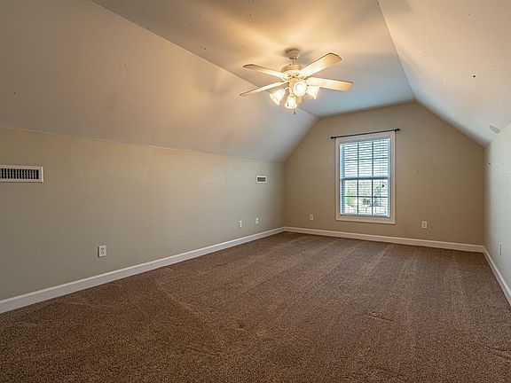4th image of 103 Riverwood Dr