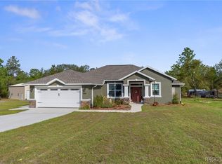 5401 W Stargazer Ln, Dunnellon, FL 34433