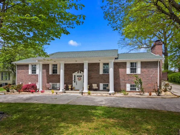 1813 Morningside Dr, Morristown, TN 37814