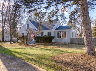 656 N Edgewood Ave, Lombard, IL 60148