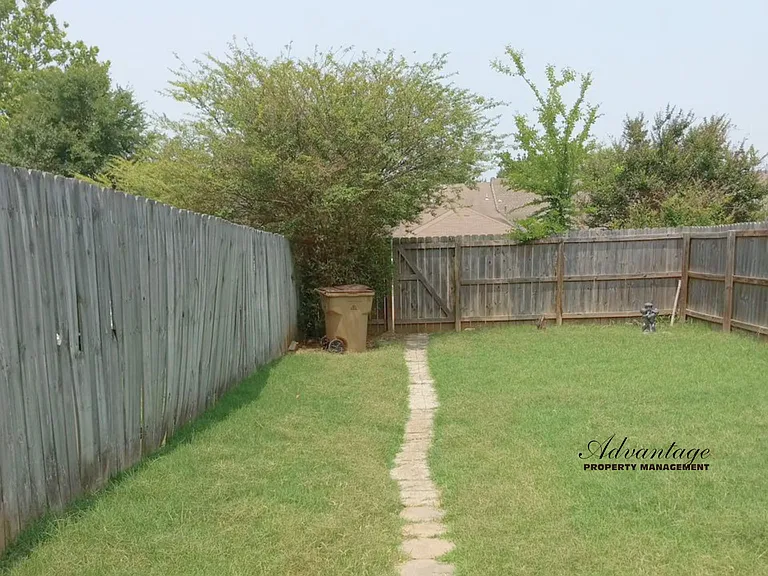 6888 Wrigley Dr — Photo 19