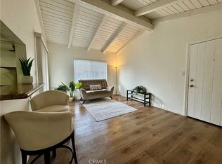 1345 Cabrillo Park Dr APT J16, Santa Ana, CA 92701