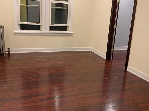 3rd image of 285 Logan Ave APT 2