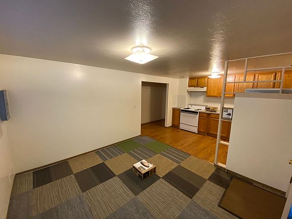 4th image of 520 Schilling St #4