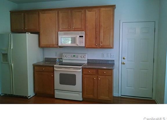 5th image of 10375 Tintinhull Dr