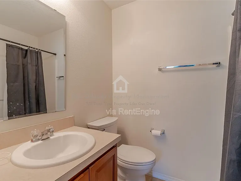 5095 Dominica Dr — Photo 18