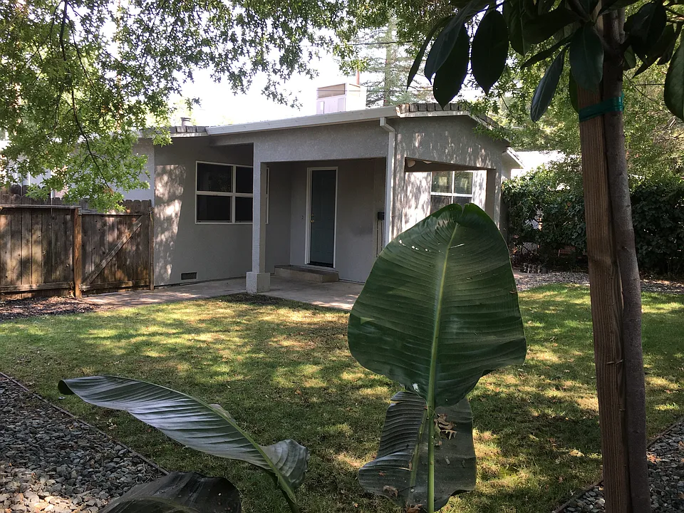 410 Encinal Ave #1/2