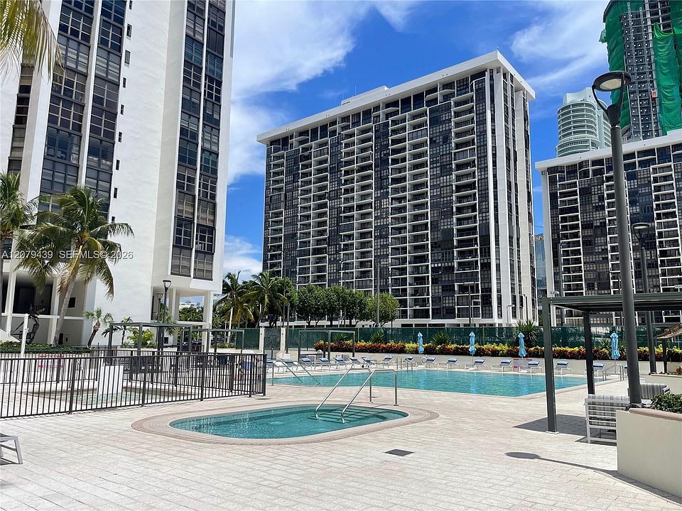 1st image of 1901 Brickell Ave APT B506