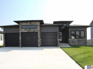 1401 S 8th St, Ashland, NE 68003