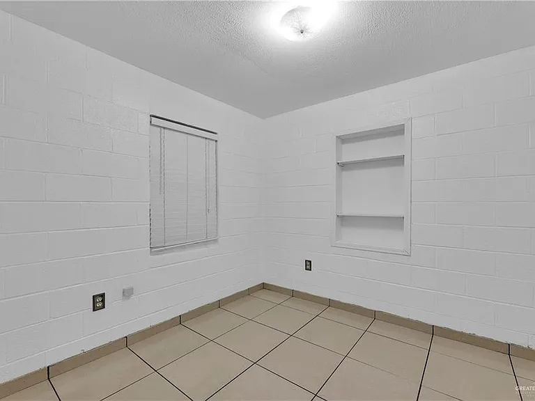 1006 San Francisco St — Photo 12