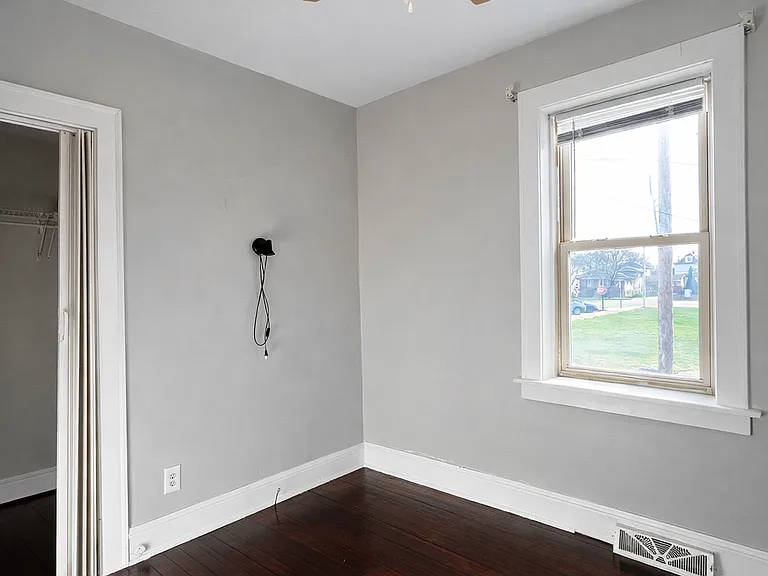 1316 W Fred St #1 — Photo 6