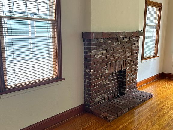 5th image of 636 N Genesee Ave #1/2