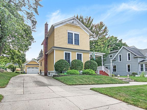 2nd image of 532 Slayton Ave