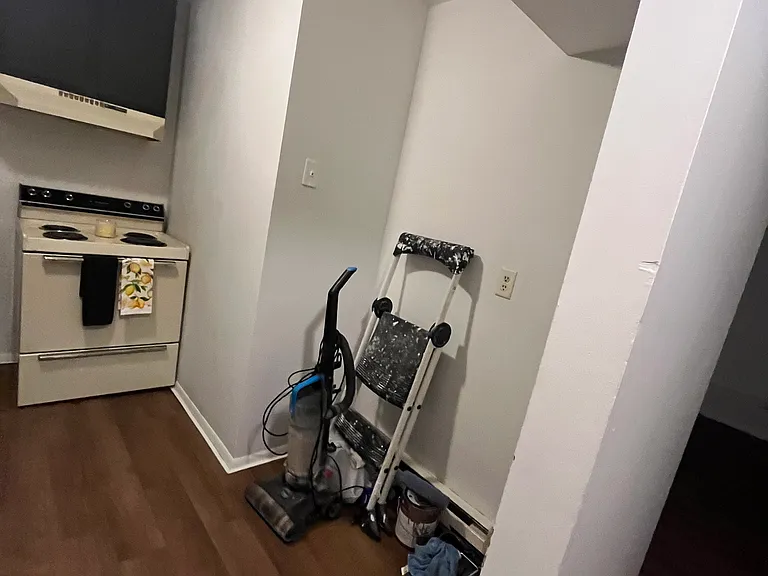 62 Main St #9 — Photo 13