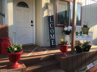 7880 Moose Run Cir, Anchorage, AK 99507