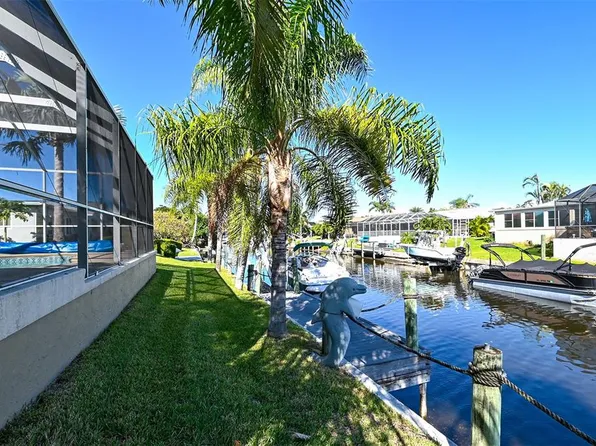 4519 Mangrove Point Rd, Bradenton, FL 34210