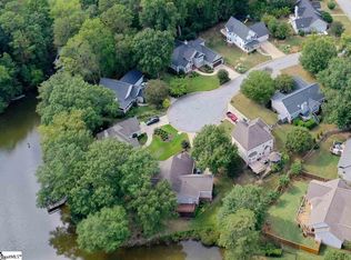 3 Yardley Ct, Simpsonville, SC 29681