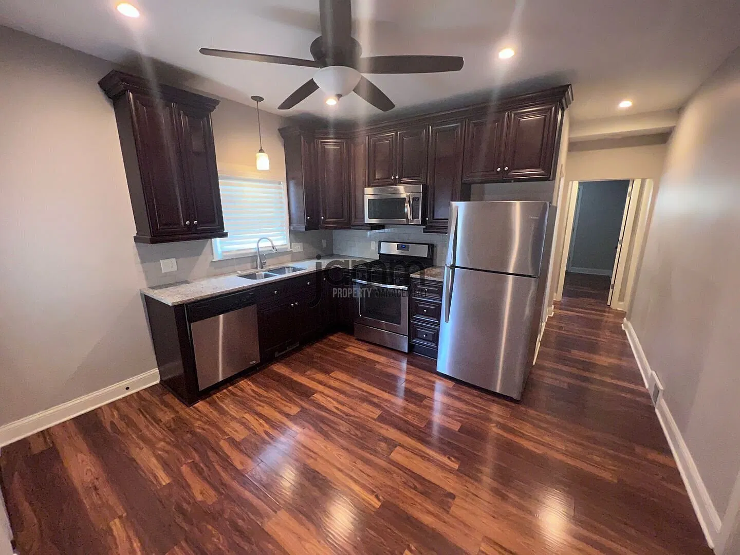 Wow! Heart of Gordon Square Updated Duplex — Photo 2