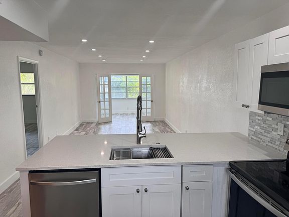 5th image of 3200 Holiday Springs Boulevard #3-303