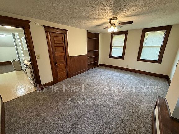 2nd image of 839 S Broadway Ave APT C