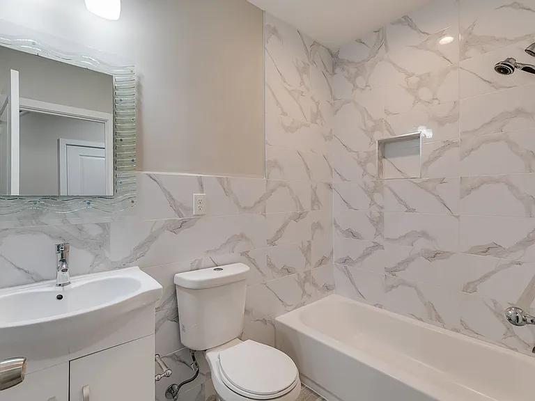 1218 N 6th St #1 — Photo 22