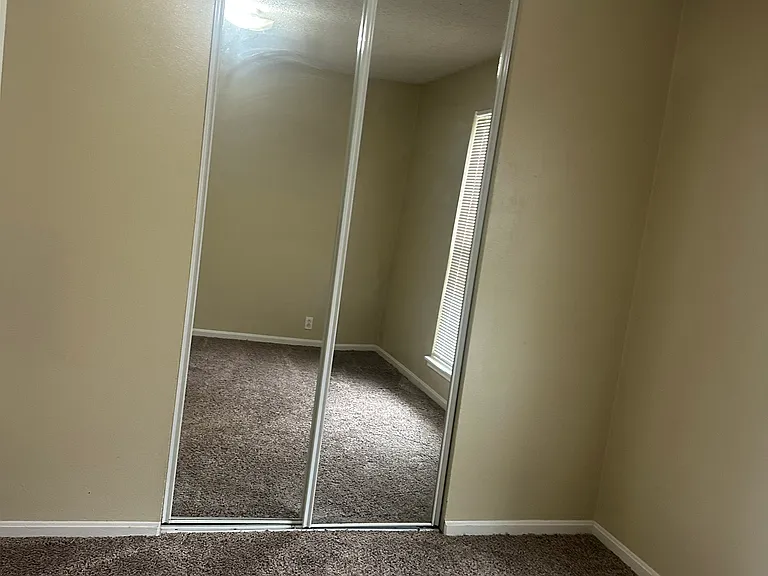 708 Dondee Dr #5 — Photo 11