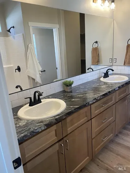 1122 Crestview Dr — Photo 18