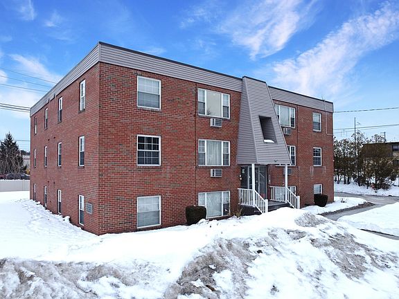 2nd image of 99 Cluff Crossing Road #E2