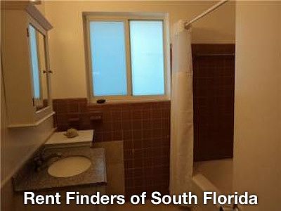 5th image of 1408 NE 4th Pl