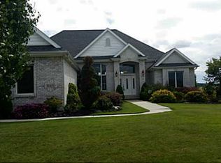 8471 Kacie Ln, Monclova, OH 43542