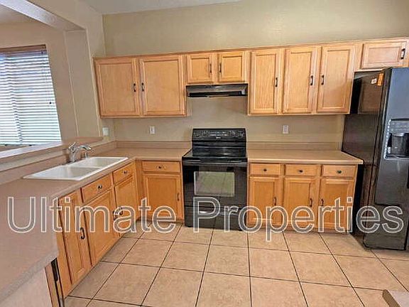 5th image of 7324 W Globe Ave