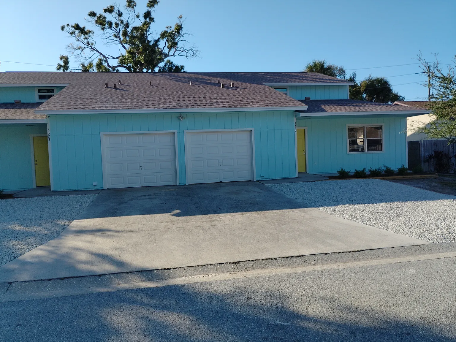 2 bed, 1000 sqft, $1,850 — Photo 1
